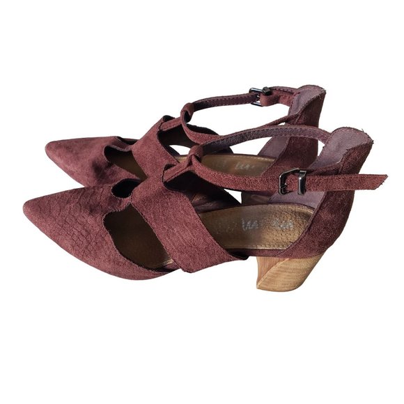 MI IM HEELS SIZE 9US POINTED TOE , STACKED BLOCK HEEL‎ T STRAP BURGANDY - Picture 3 of 12